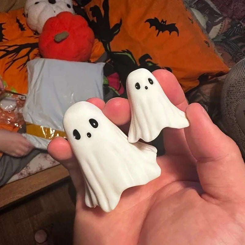 Halloween Cute Ghost Statue 👻