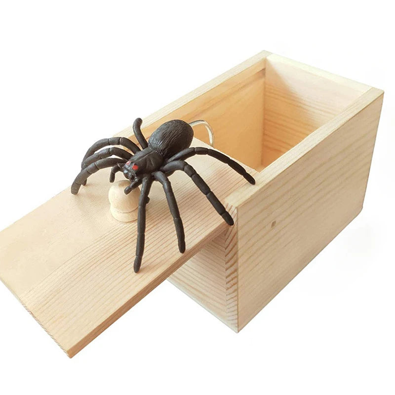 Tricky Toy Simulation Spider Wooden Box Spoof Insect Spider Box Creative Haunted House Horror Scene Layout Small Wooden Box