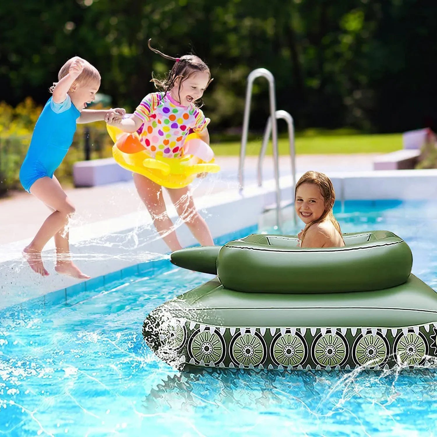 Inflatable Tank Water Spray Truck