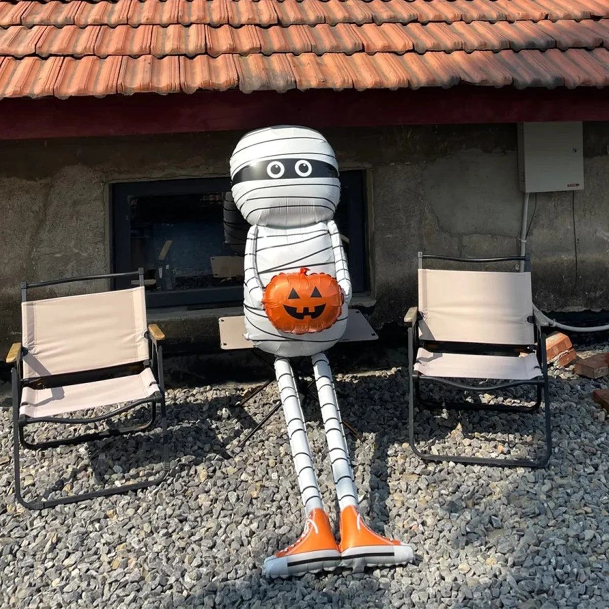 Halloween Mummy Holding Pumpkin Aluminum Foil Balloon