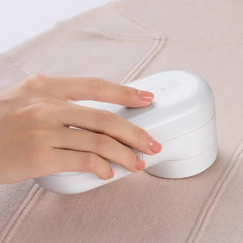 Portable Rechargeable Fabric Shaver Lint Remover