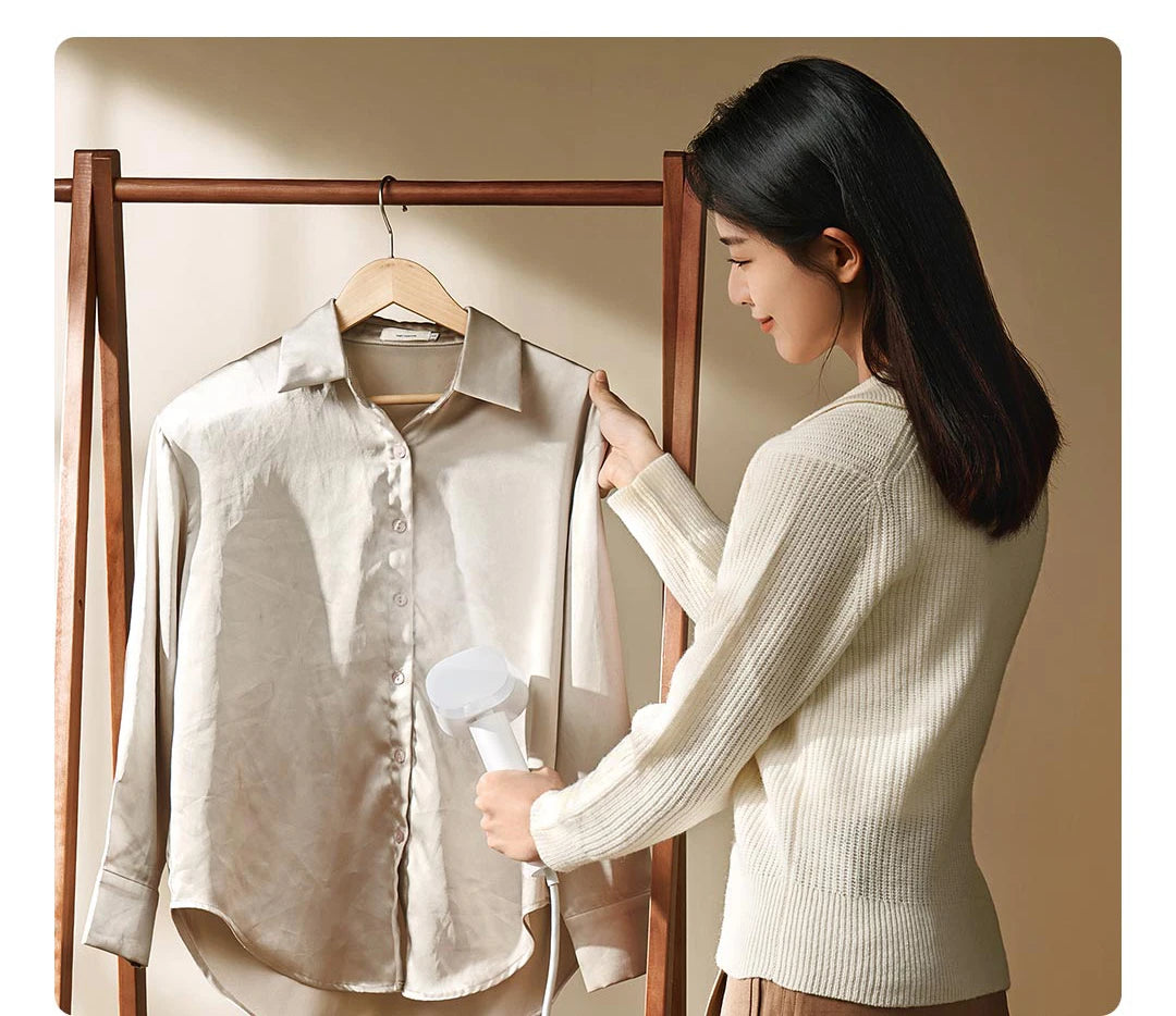 Foldable Handheld Clothes Steam Iron Garment Steamer 2