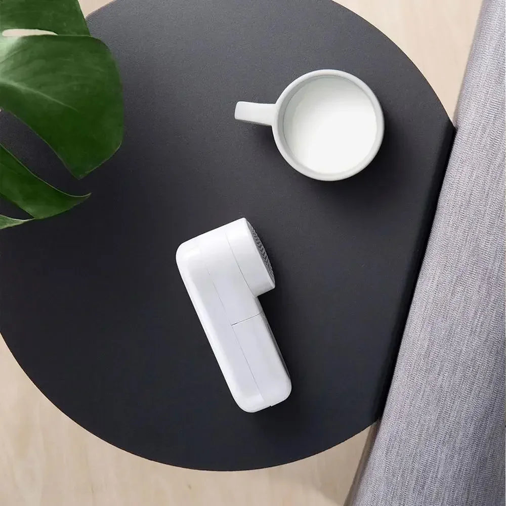Portable Rechargeable Fabric Shaver Lint Remover
