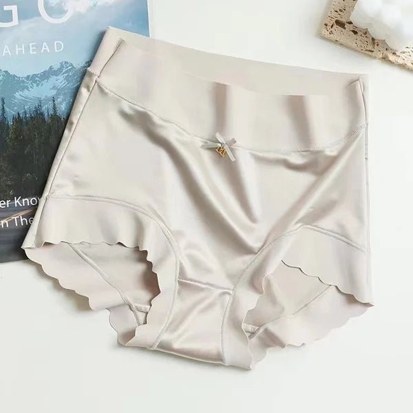 Premium Satin Antibacterial Ice Silk Moisture - absorbing Panties - OzgoodsPremium Satin Antibacterial Ice Silk Moisture - absorbing PantiesOzgoodsOzgoodsGrey*3 packsM (48 - 55KG/105 - 121lbs)Premium Satin Antibacterial Ice Silk Moisture - absorbing Panties