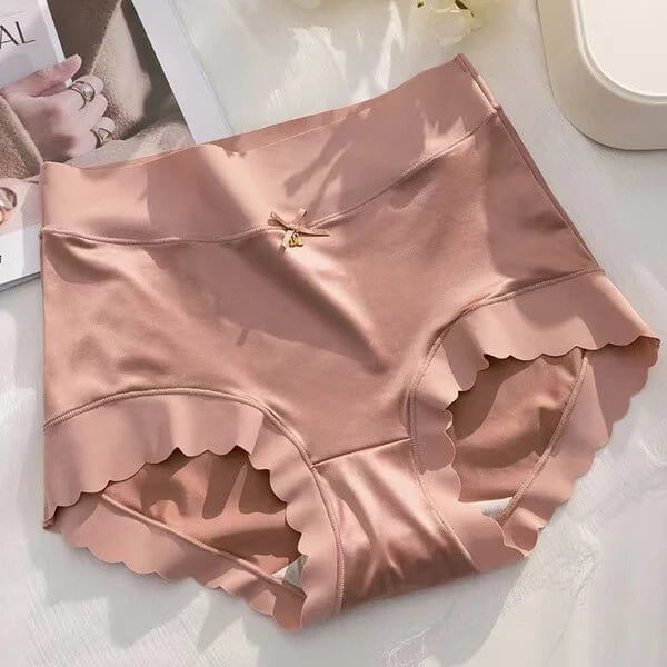 Premium Satin Antibacterial Ice Silk Moisture - absorbing Panties - OzgoodsPremium Satin Antibacterial Ice Silk Moisture - absorbing PantiesOzgoodsOzgoodsGreen*3 packsM (48 - 55KG/105 - 121lbs)Premium Satin Antibacterial Ice Silk Moisture - absorbing Panties