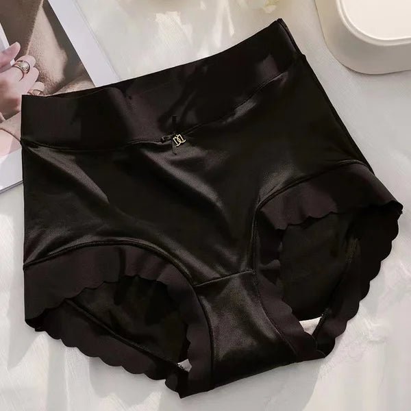 Premium Satin Antibacterial Ice Silk Moisture - absorbing Panties - OzgoodsPremium Satin Antibacterial Ice Silk Moisture - absorbing PantiesOzgoodsOzgoodsGreen*3 packsM (48 - 55KG/105 - 121lbs)Premium Satin Antibacterial Ice Silk Moisture - absorbing Panties